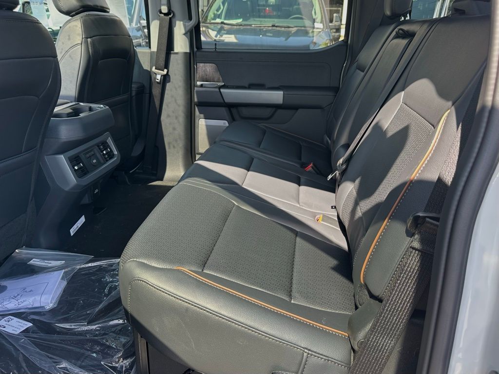 2026 Ford F-350 Super Duty Lariat - Photo 30