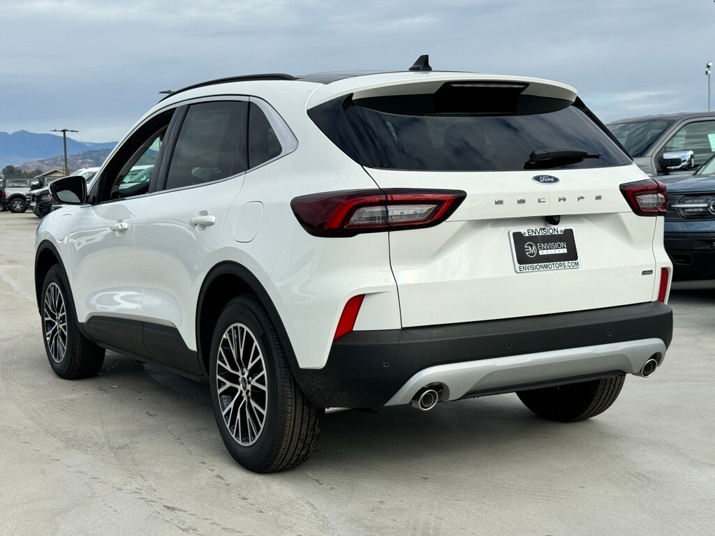 2025 Ford Escape Base photo 4
