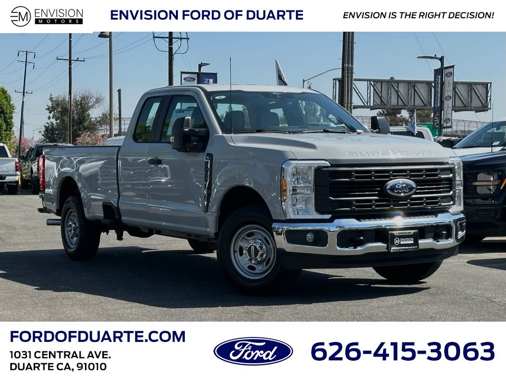 2026 Ford F-250 Super Duty XL's photo