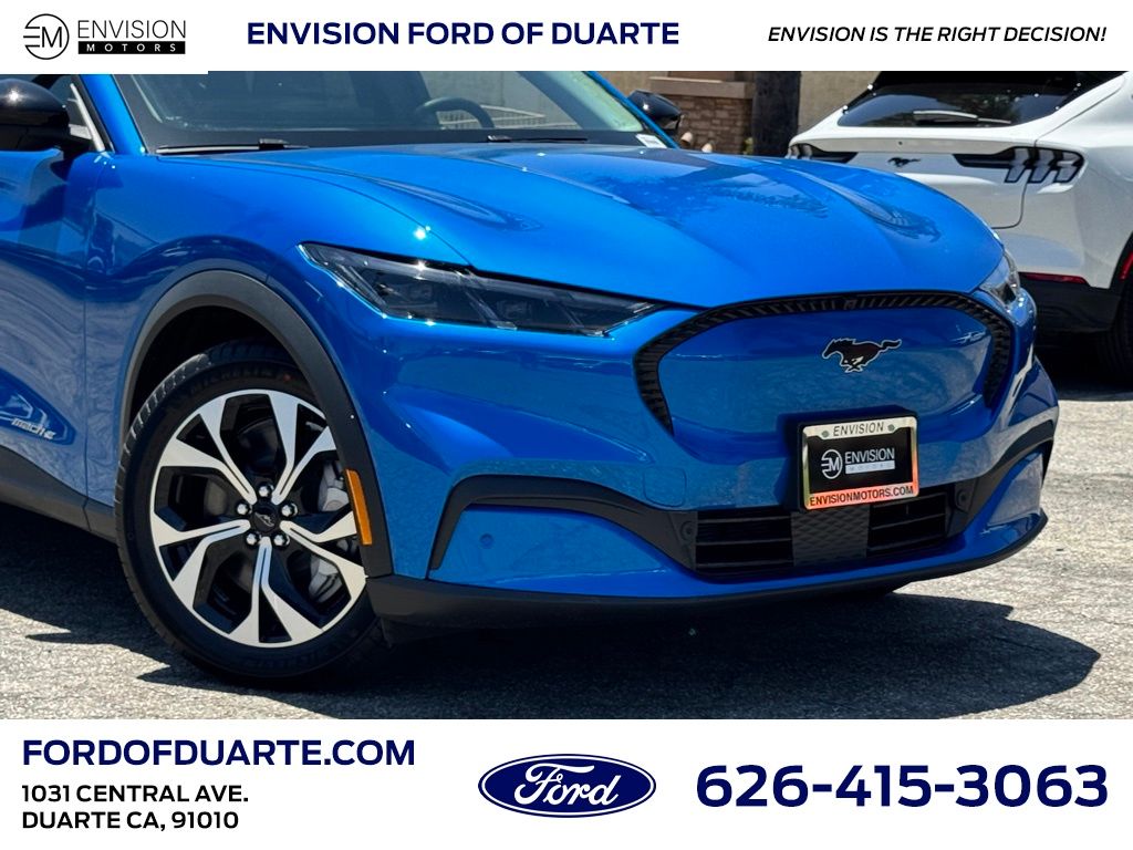 2025 Ford Mustang Mach-E Select