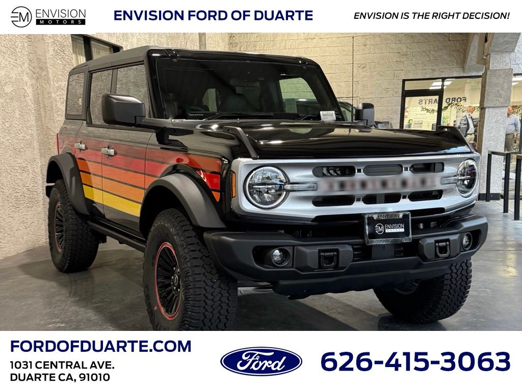 2025 Ford Bronco Big Bend photo 2