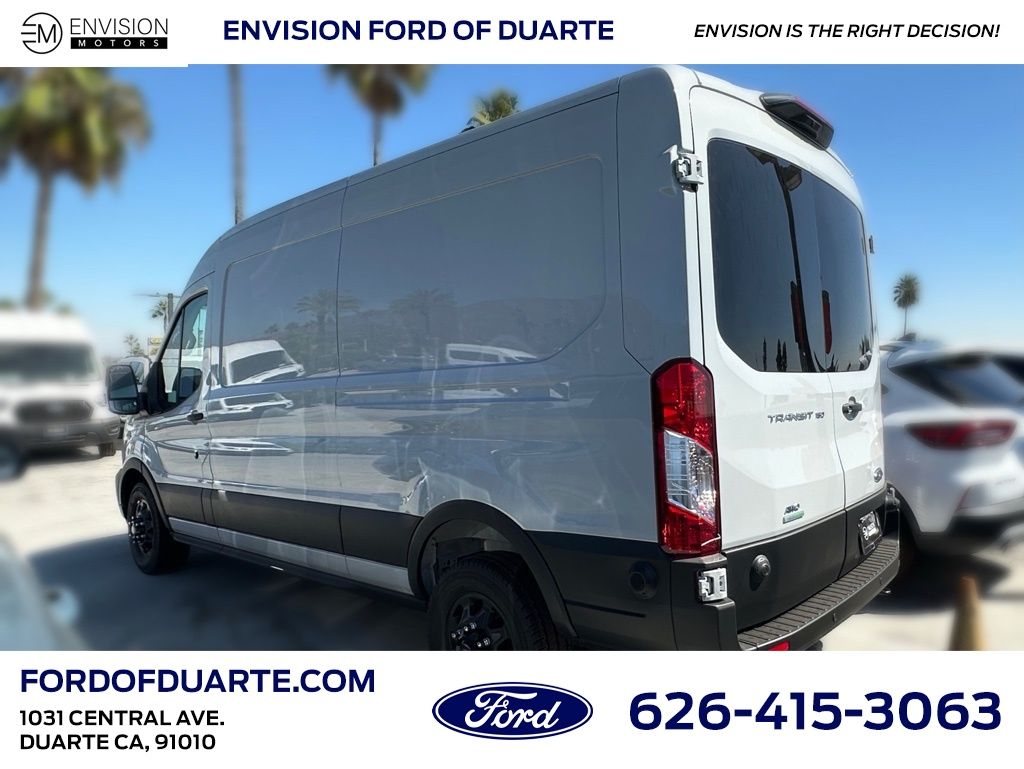 2025 Ford Transit Cargo Van photo 4