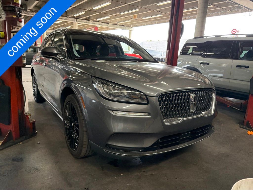 2022 Lincoln Corsair Reserve FWD's photo