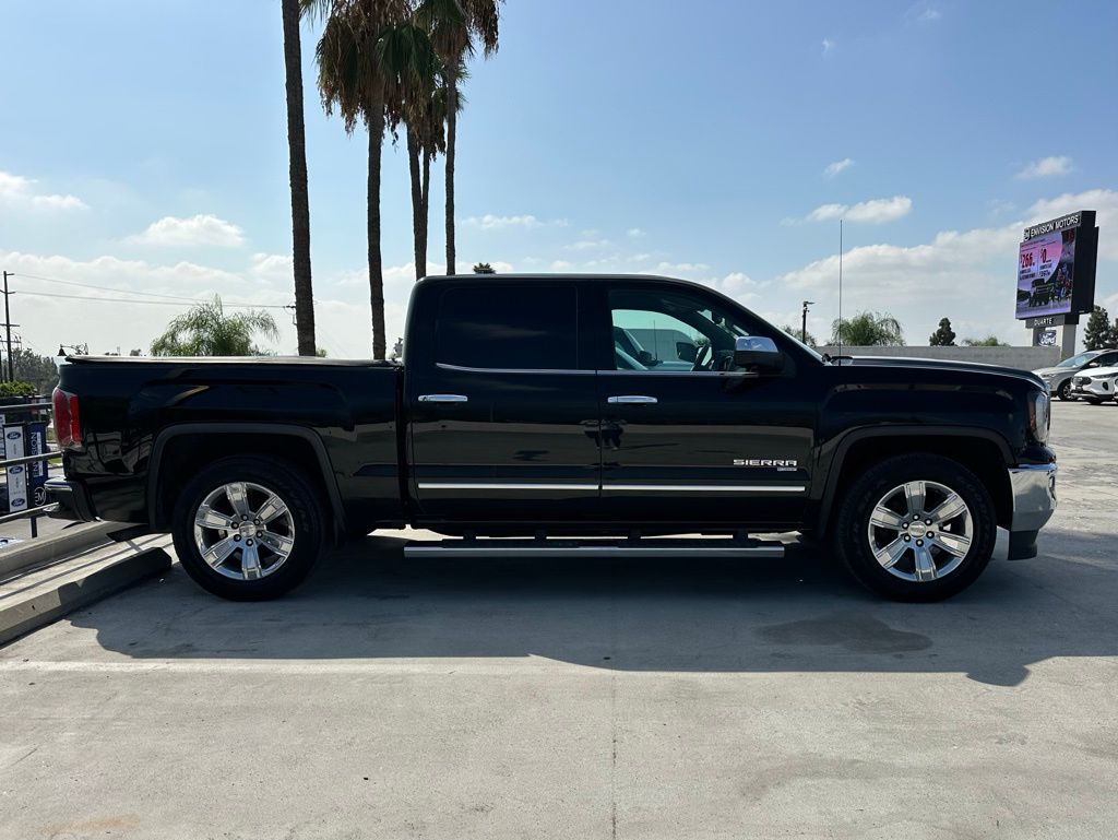2017 Gmc Sierra 1500 SLT photo 4