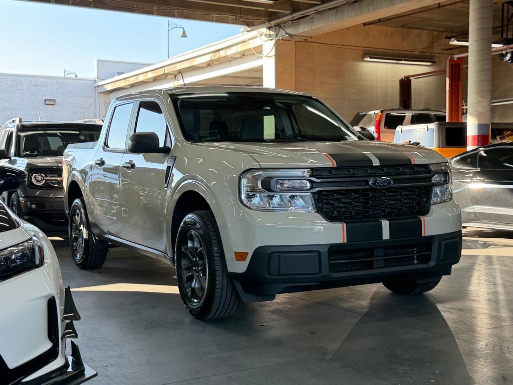 2024 Ford Maverick XLT's photo