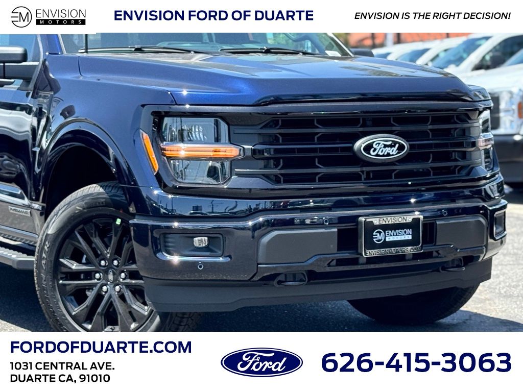 2025 Ford F-150 XLT photo 2