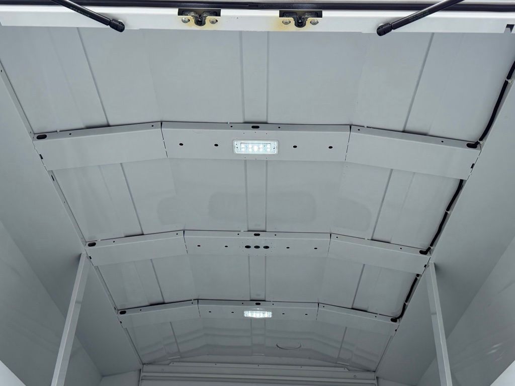 2025 Ford F-550 Super Duty Chassis Cab XLT - Photo 16