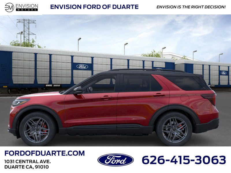 2026 Ford Explorer ST photo 3