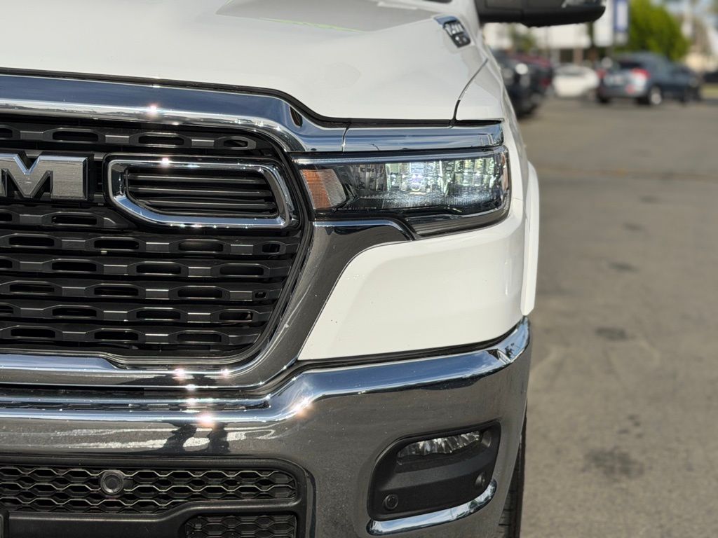 2025 Ram 1500 Big Horn/Lone Star photo 6