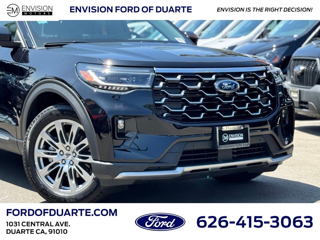 2025 Ford Explorer Platinum photo 2