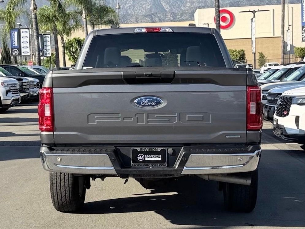 2025 Ford F-150 XLT photo 3