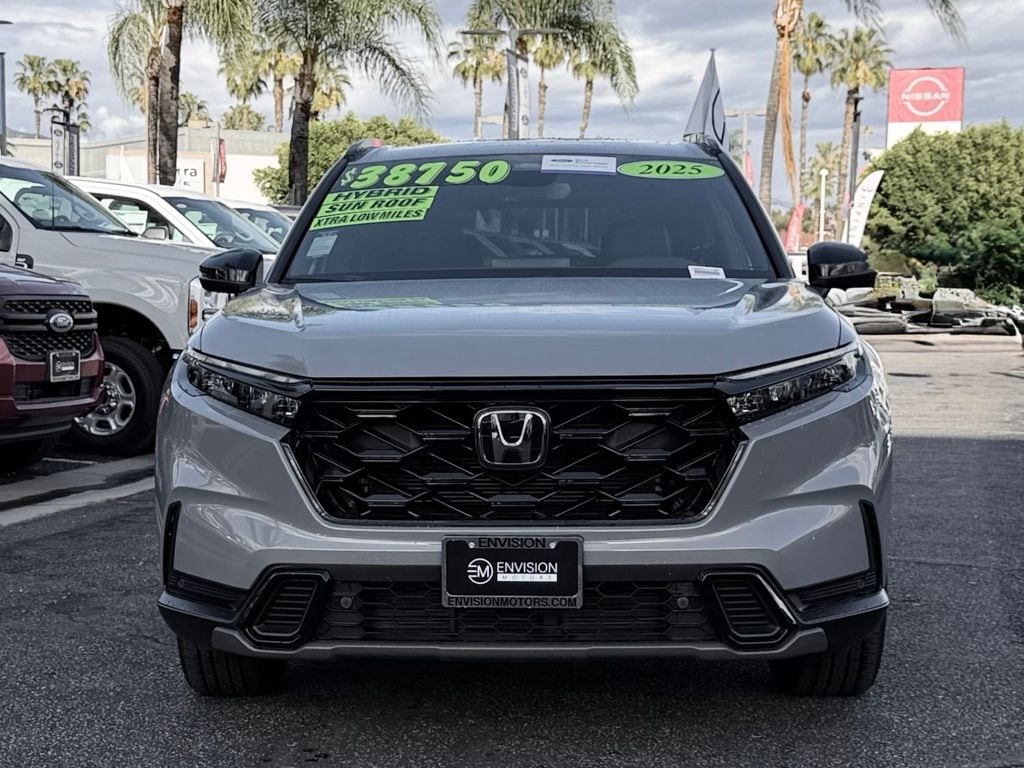 2025 Honda CR-V Hybrid Sport-L photo 2