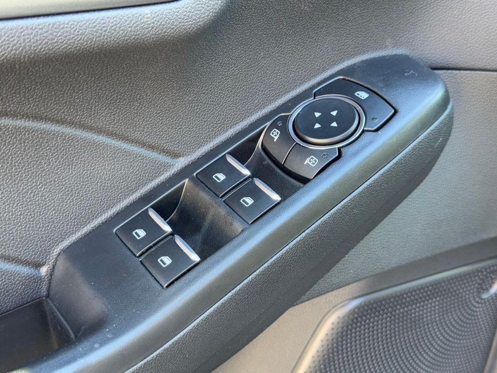 2025 Ford Escape Plug-in hybrid PHEV - Photo 16