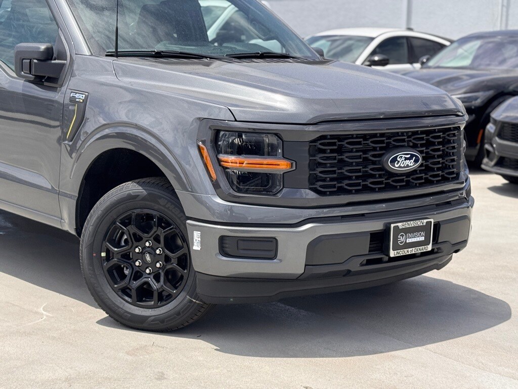 2025 Ford F-150 STX photo 3