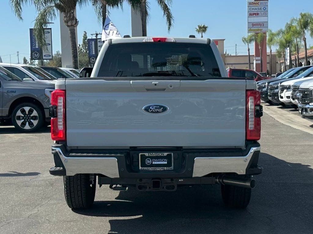 2026 Ford F-350 Super Duty Lariat - Photo 8