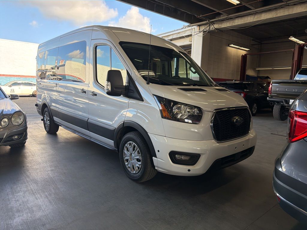 2024 Ford Transit 350 XLT Med Roof Sliding Pass. 148's photo