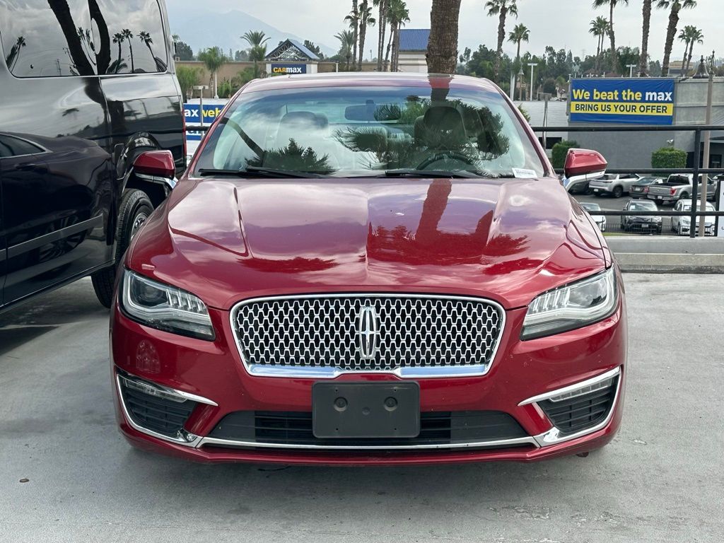 2017 Lincoln MKZ Hybrid Reserve photo 2
