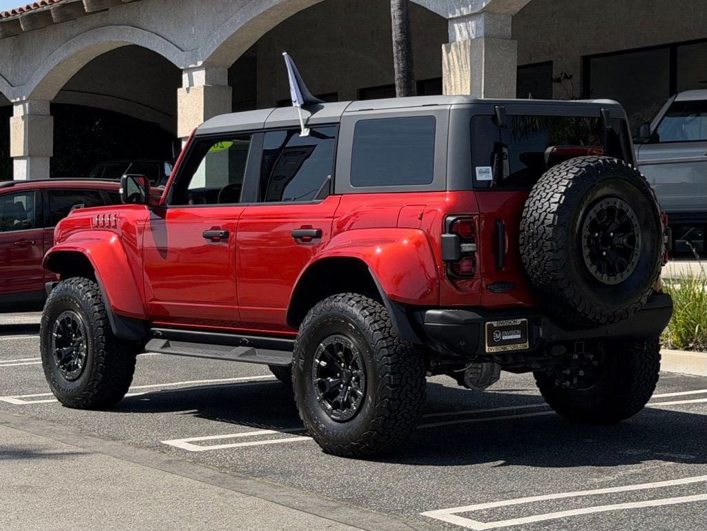 2024 Ford Bronco Raptor photo 6