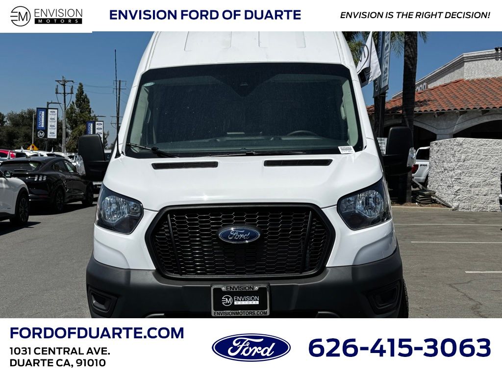 2025 Ford Transit photo 2