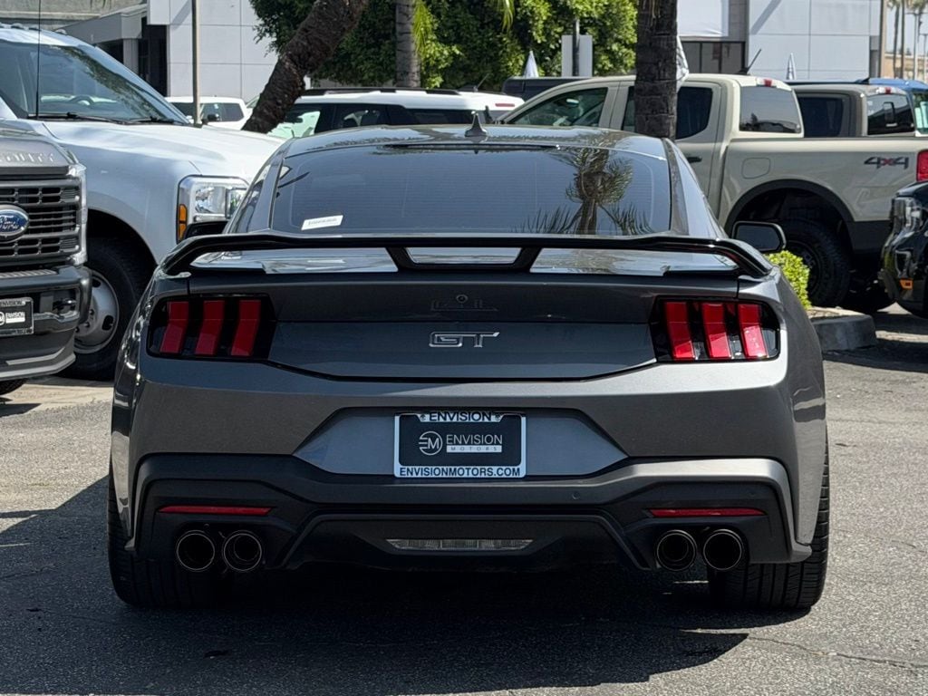 2024 Ford Mustang photo 3