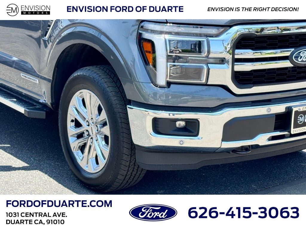 2025 Ford F-150 Lariat photo 3
