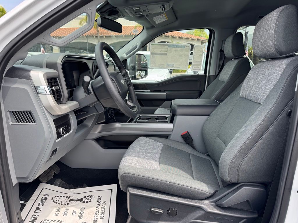 2026 Ford F-250 Super Duty XLT - Photo 25