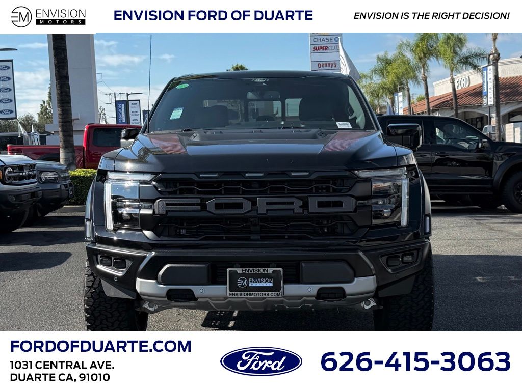 2025 Ford F-150 Raptor photo 3
