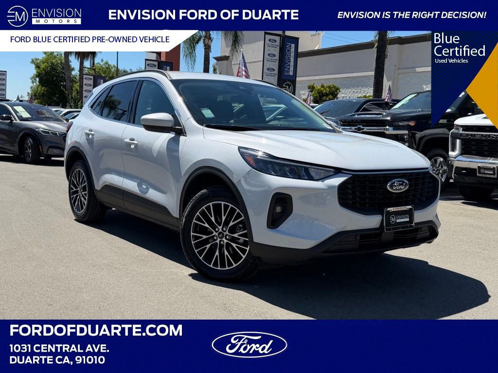2025 Ford Escape