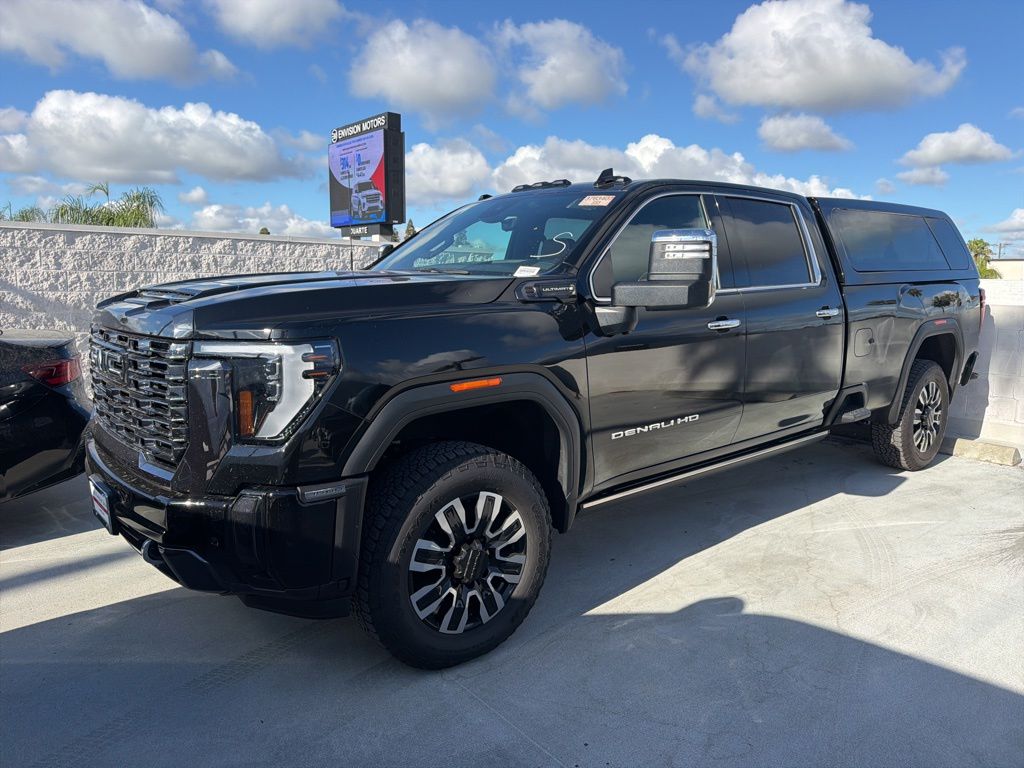 2024 GMC Sierra 4WD Crew Cab Long Box Denali Ultimate's photo
