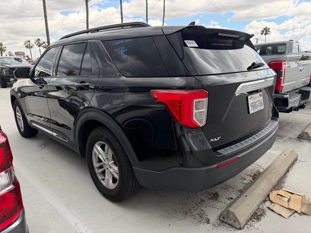 2022 Ford Explorer XLT photo 4