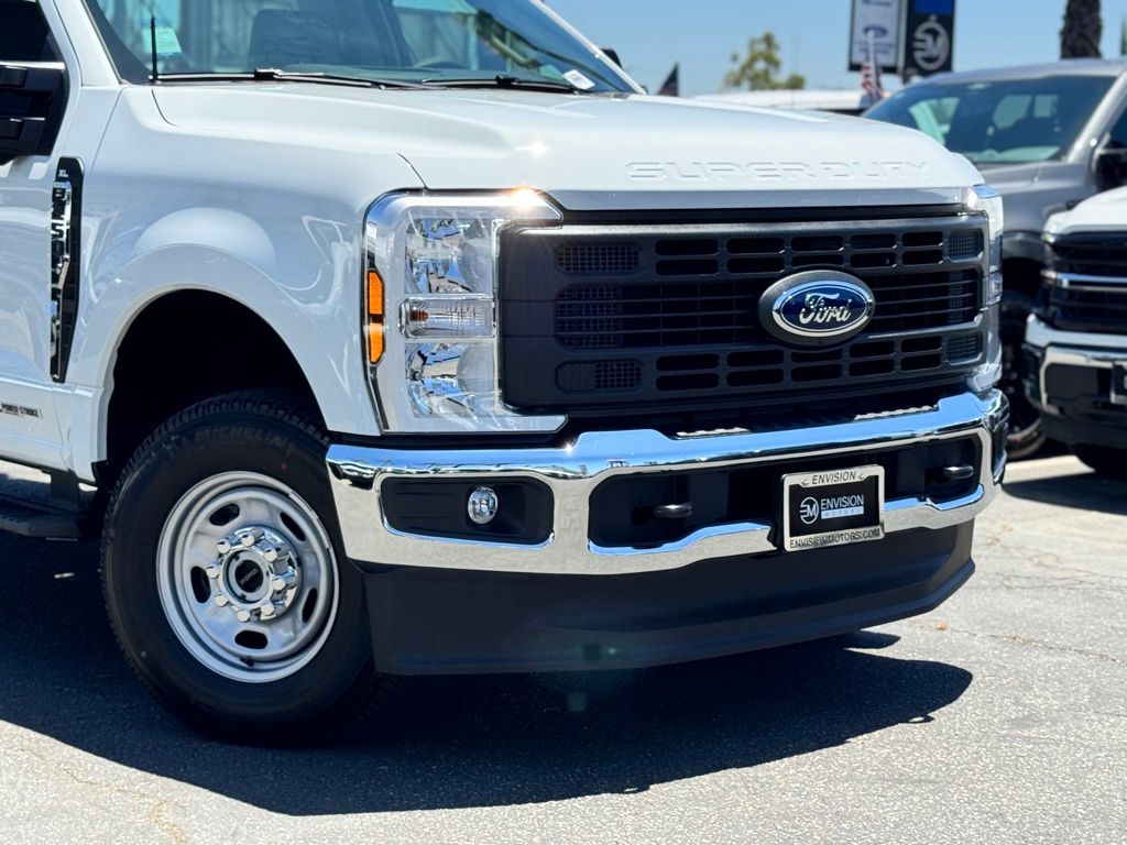 2025 Ford F-250 Super Duty XL - Photo 4