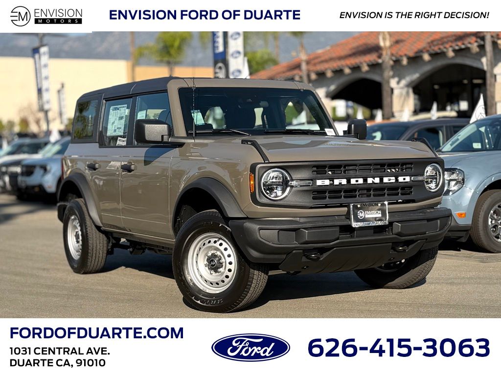 2025 Ford Bronco 4-Door Base's photo