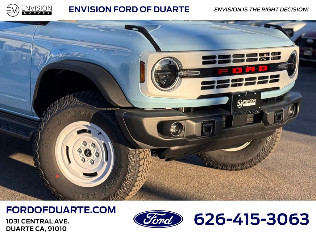 2025 Ford Bronco Heritage First Edition photo 3