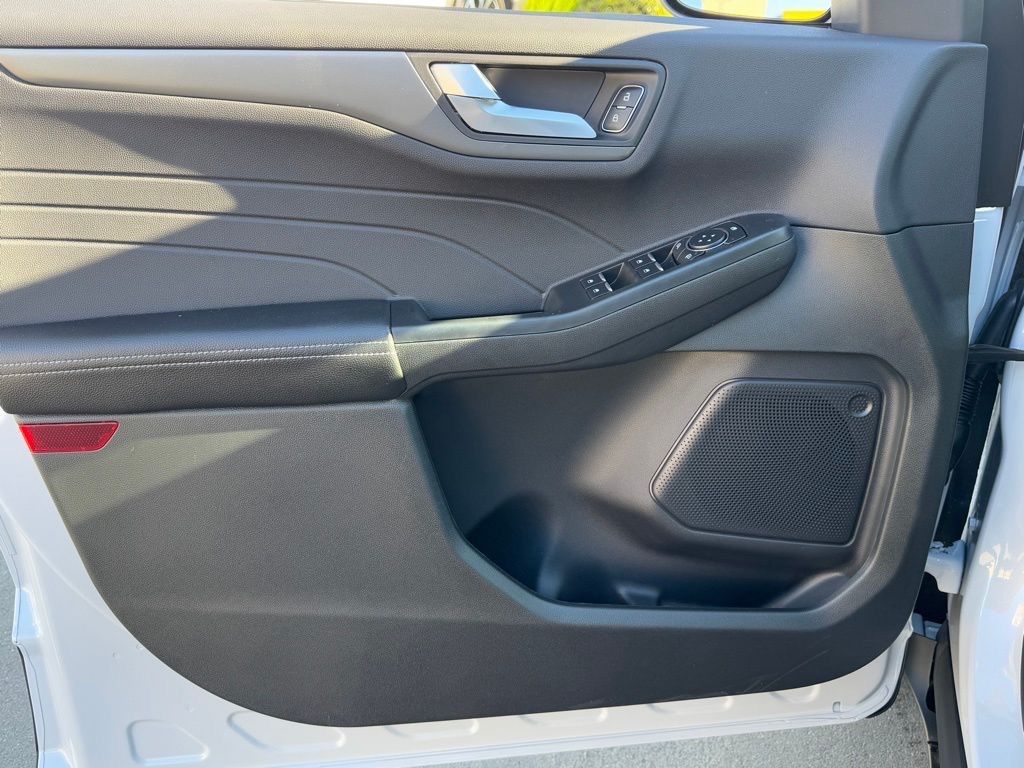 2025 Ford Escape Plug-in hybrid PHEV - Photo 15