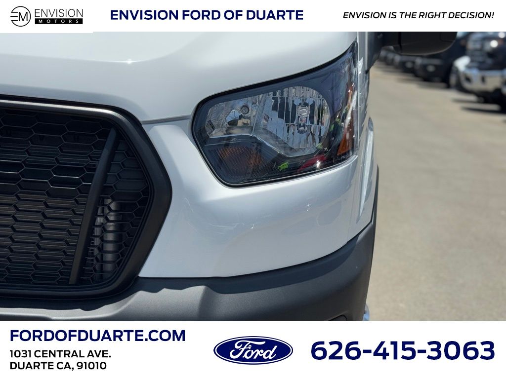 2025 Ford Transit 350 HD