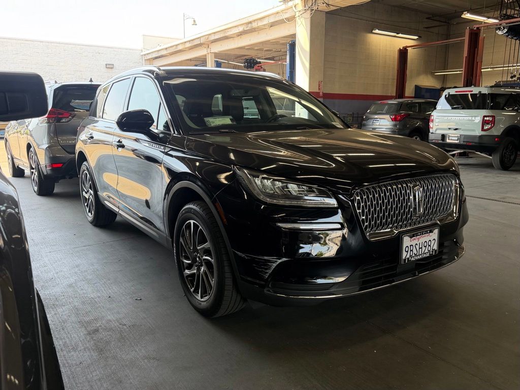2022 Lincoln Corsair FWD's photo