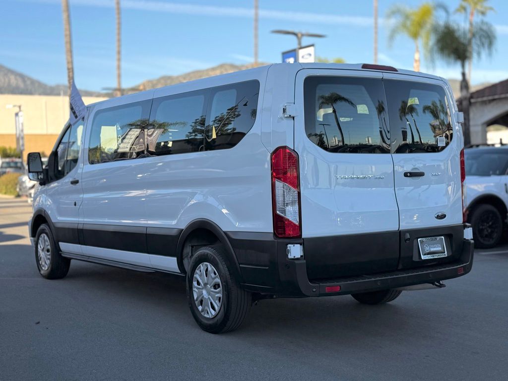 2022 Ford Transit-350 Passenger photo 6