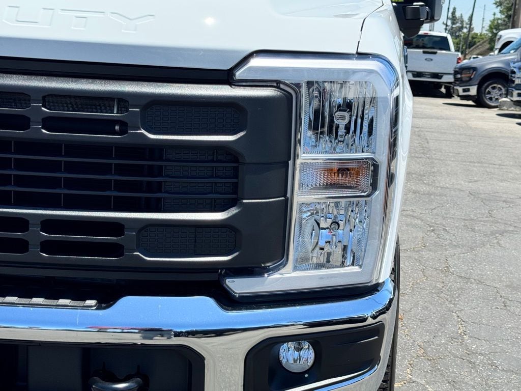 2025 Ford F-250 Super Duty XL - Photo 8