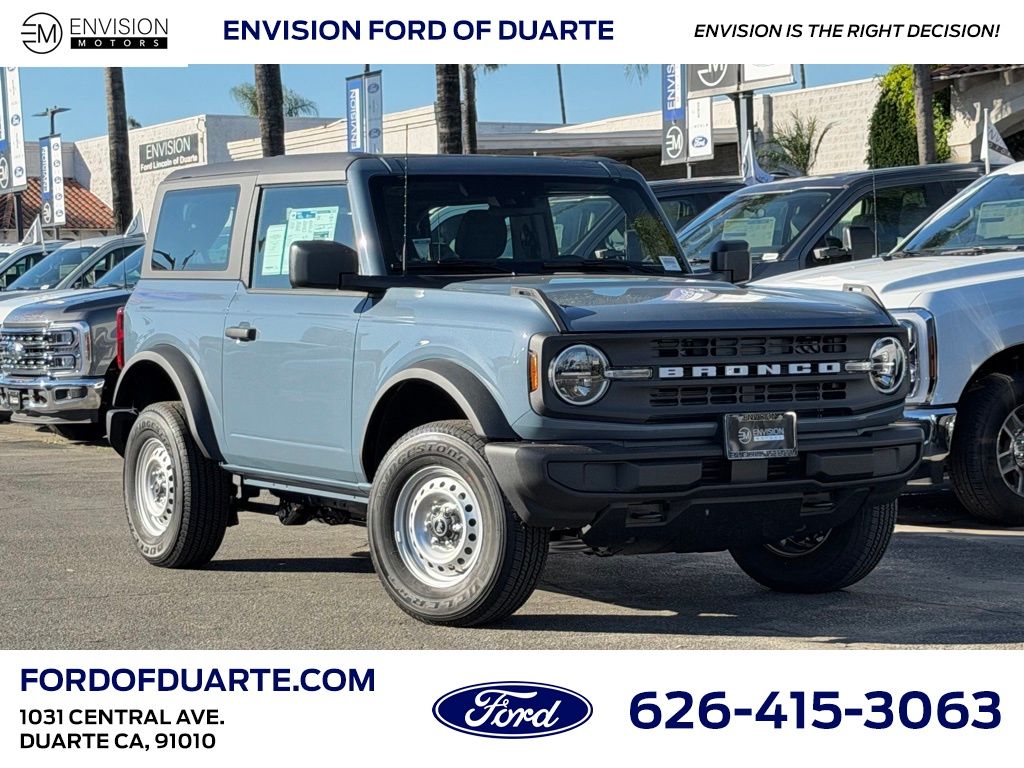 2025 Ford Bronco 2-Door Base's photo