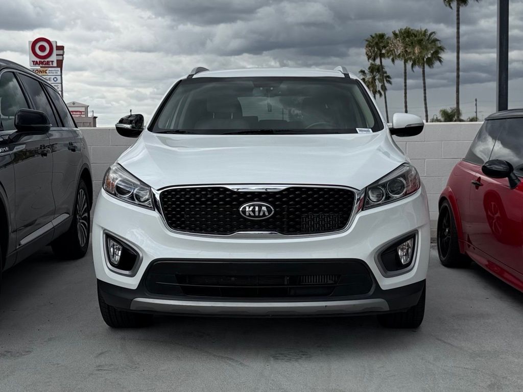 2017 Kia Sorento 2.0T EX photo 2