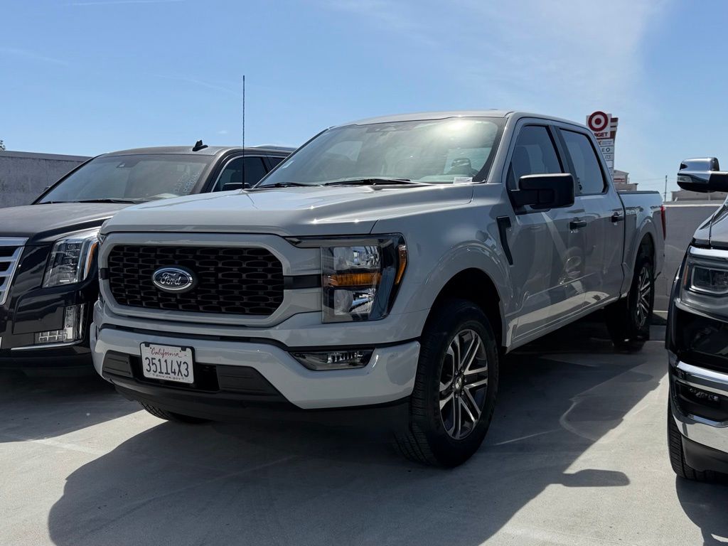 2023 Ford F-150 photo 3