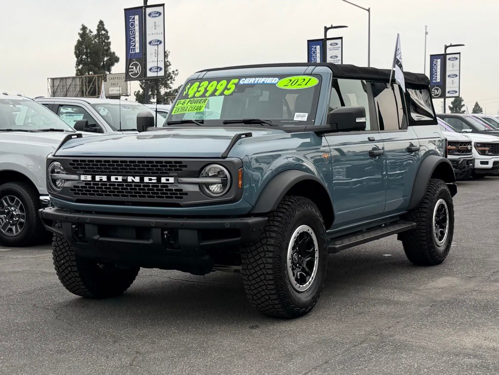 2021 Ford Bronco Badlands photo 4