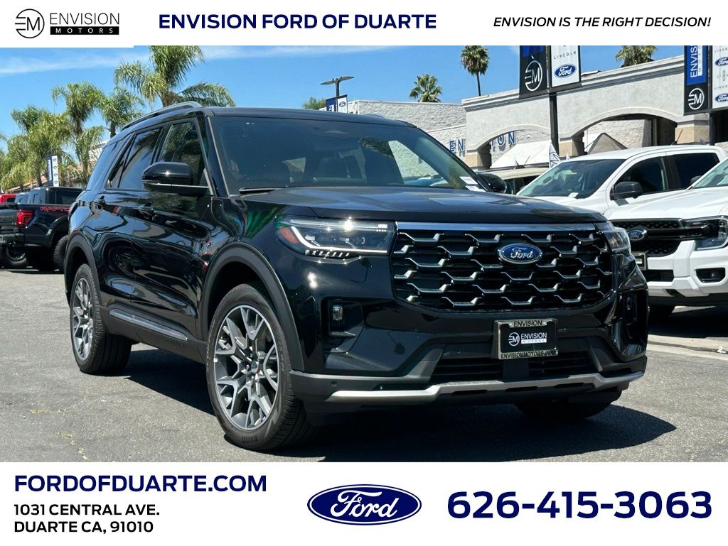 2025 Ford Explorer Platinum photo 2
