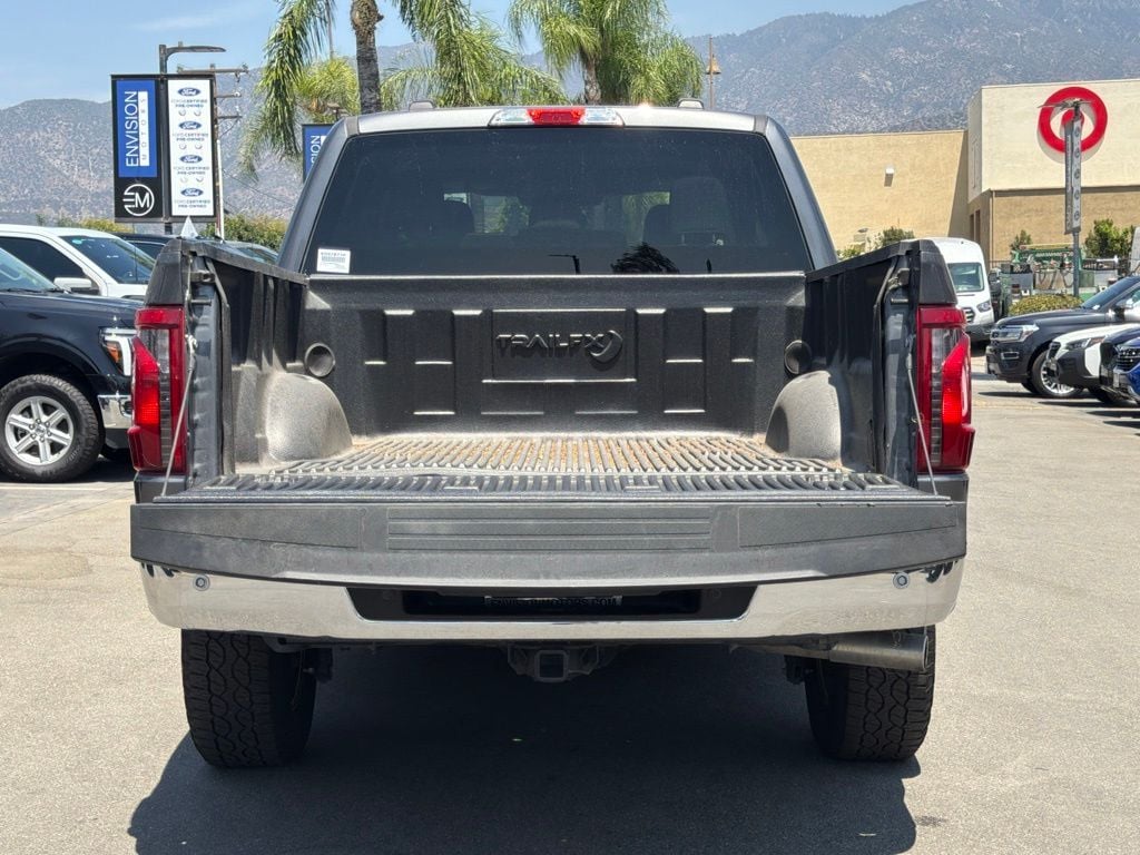 2025 Ford F-150 XLT - Photo 18
