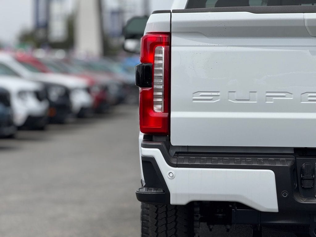 2026 Ford F-250 Super Duty XLT - Photo 13