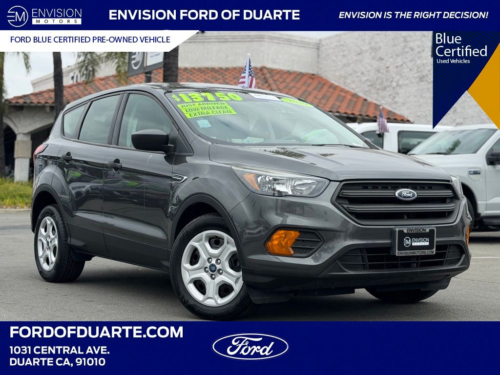 2019 Ford Escape S's photo