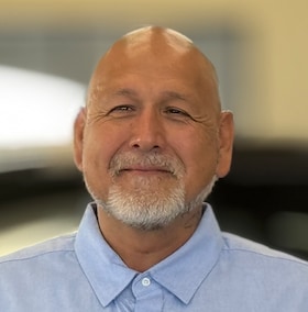 Staff member Polo Hernandez from ID_053599