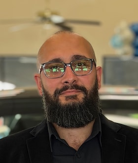 Staff member Dero Panosian from ID_c4fe31