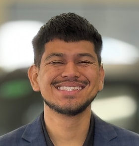 Staff member Axel Balderas from ID_c4fe31