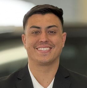 Staff member Richard Camacho from ID_c4fe31